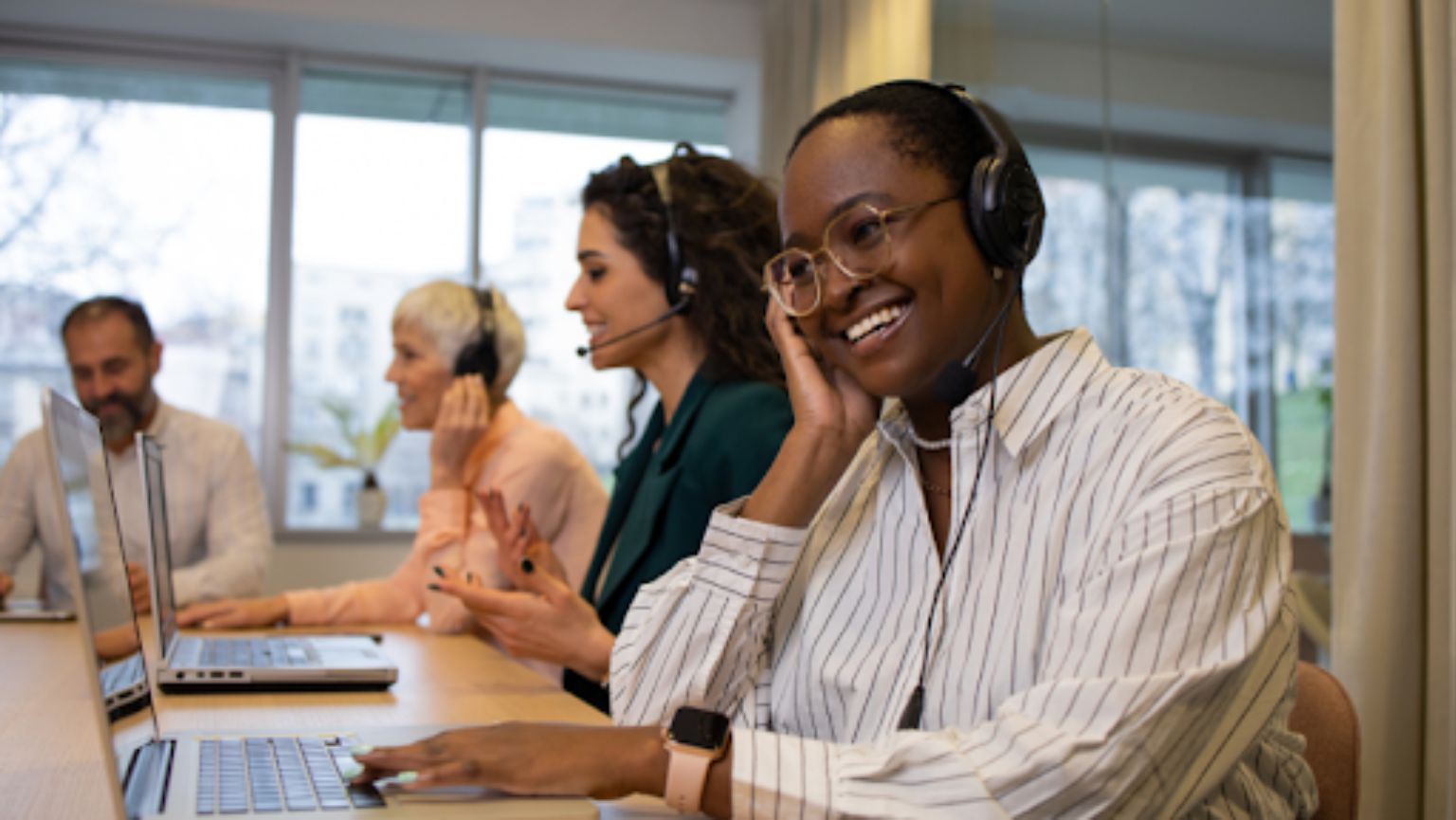 ENHANCING PATIENT COMMUNICATION WITH PROFESSIONAL CALL CENTER SERVICES