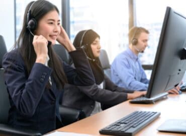 HOW CALL CENTERS IMPROVE HEALTHCARE COMPLAINT RESOLUTION