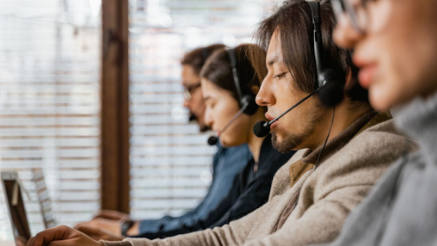 Improving Healthcare Provider-Patient Communication with Inbound Call Center Expertise