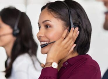 THE ROLE OF CALL CENTERS IN MANAGING HEALTHCARE CRISIS RESPONSE AND SUPPORT