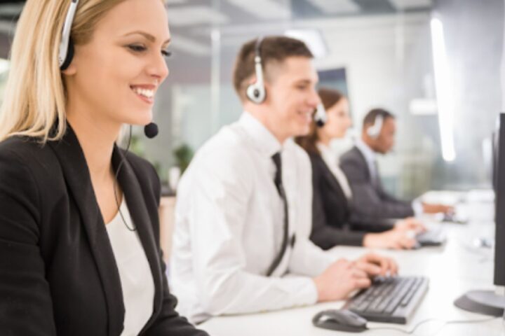 Boosting Patient Satisfaction with Call Center Customer Service