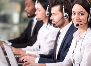HOW CALL CENTERS IMPROVE INBOUND HELP DESK SERVICES