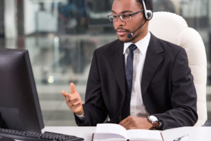 The Role of Call Centers in Managing Inbound Help Desks