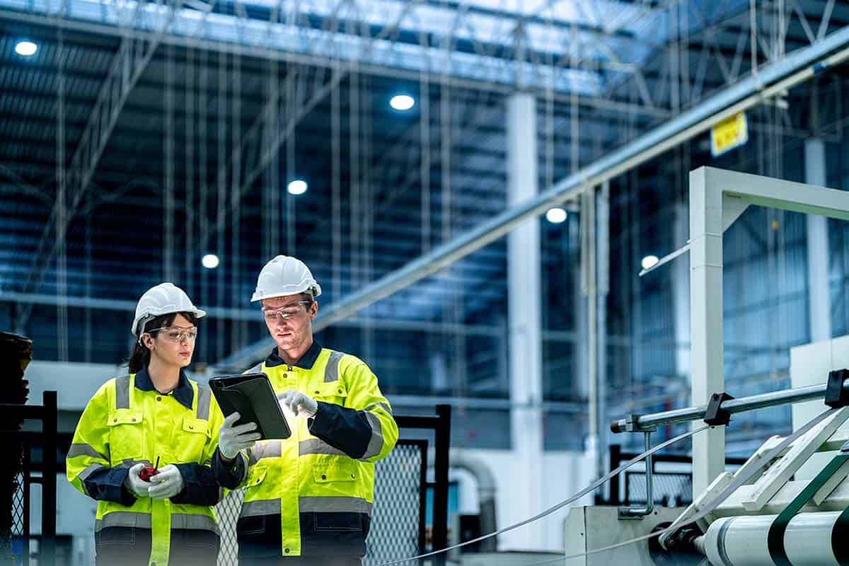 MANUFACTURING INDUSTRIAL